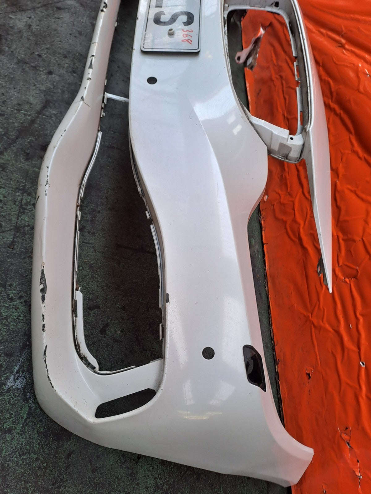 ✅BMW 420D F33 2.0 Diesel 2016 Front Bumper White Scratches A368 - Image 5