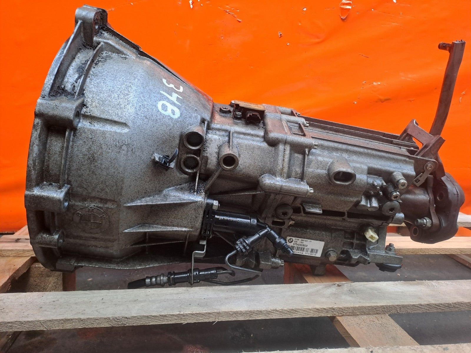ebay-src:https://i.ebayimg.com/00/s/mtiwmfgxnjaw/z/~-eaaeswi85pha4n/$_57.jpg