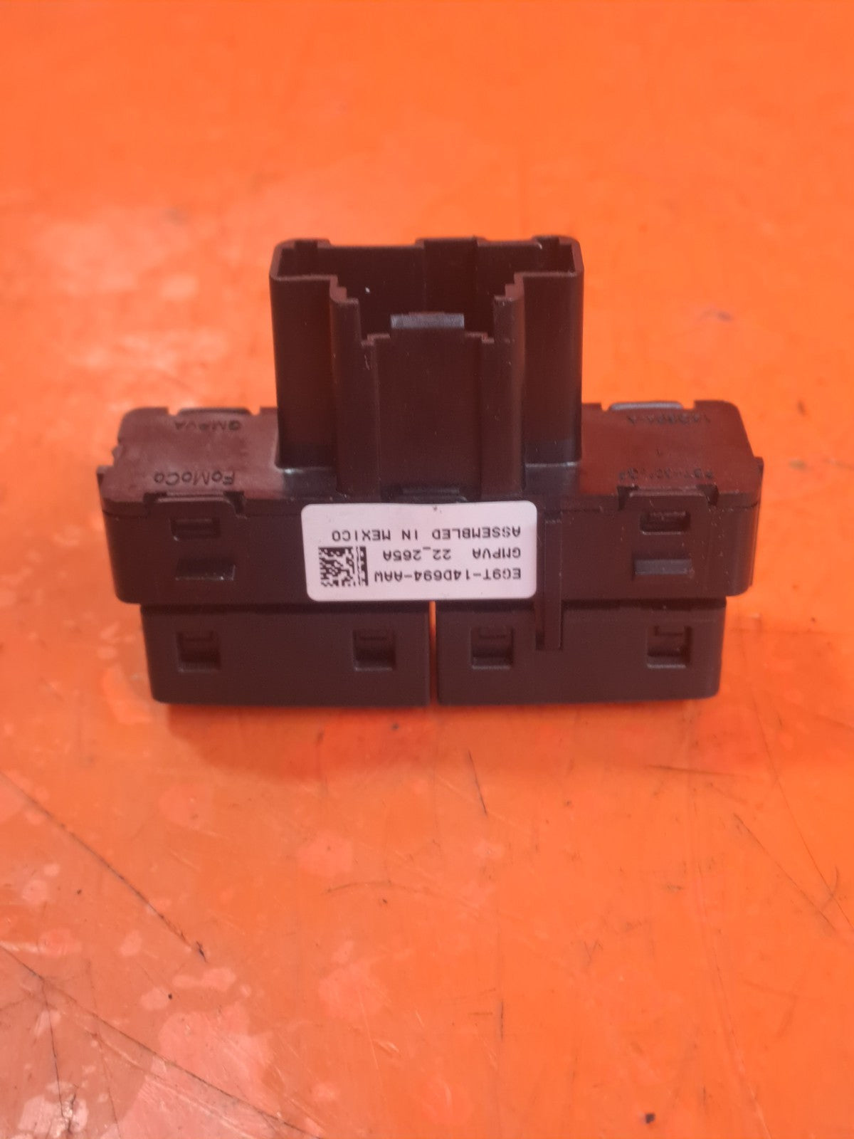 ✅FORD KUGA ST-LINE X 2.5 PETROL 2023 FRONT HEATED SEAT CONTROL SWITCH EG9T14D694 - Image 10