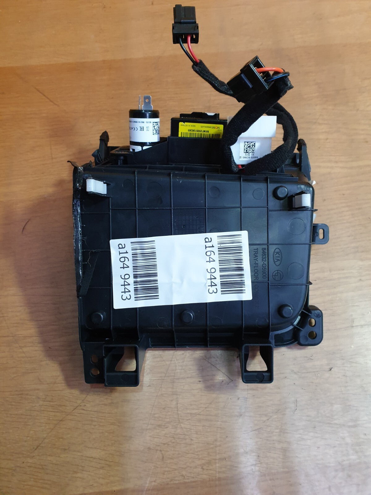 ✅2016 KIA NIRO 2 EV S-A 1.6P USB CHARGING PORT 84630-G5950 84624-G5000 +WARRANTY - Image 9