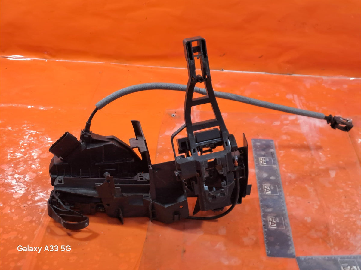 ebay-src:https://i.ebayimg.com/00/s/mtiwmfgxnjaw/z/dw0aaesw3yjpg2hb/$_57.jpg