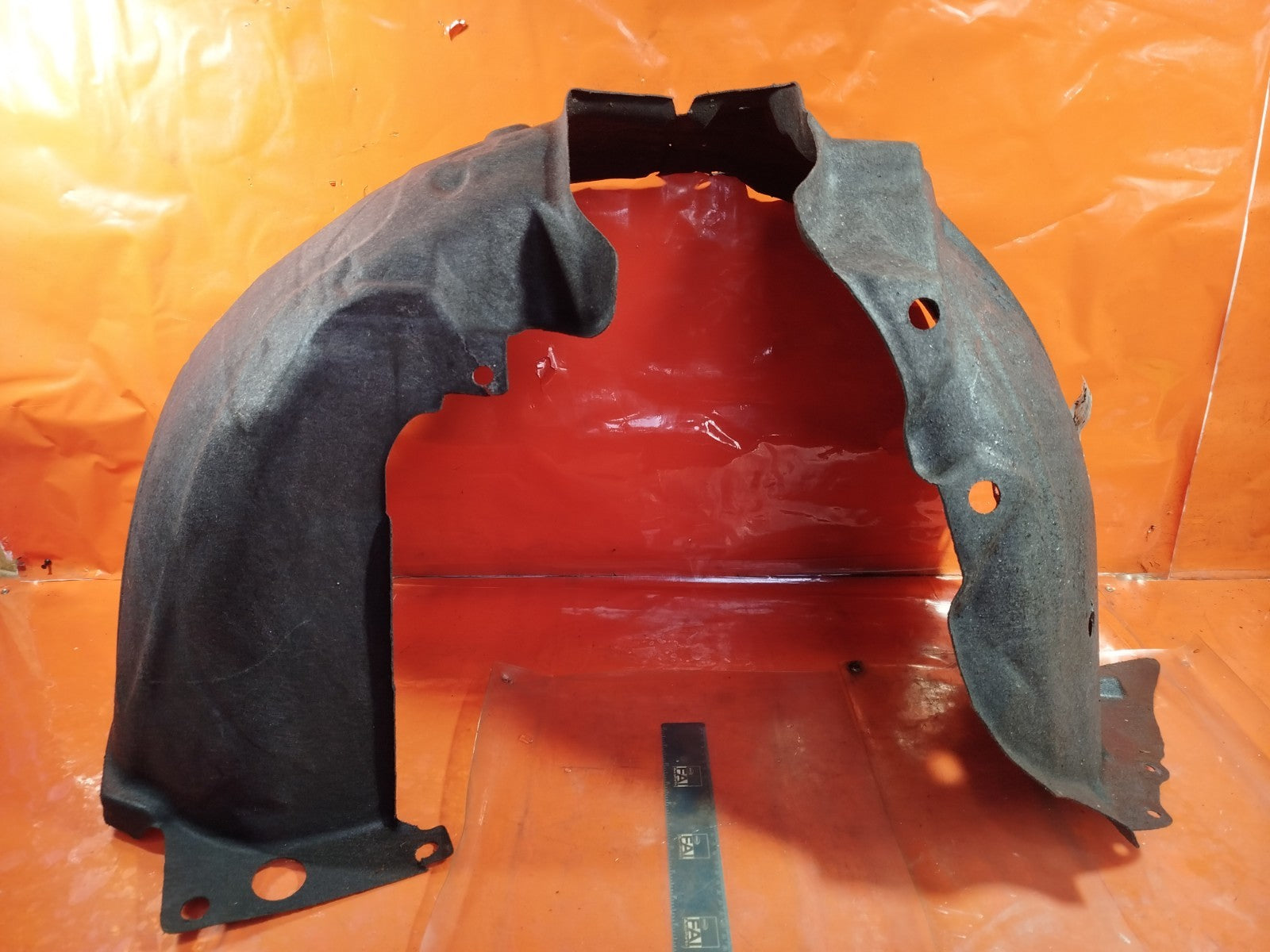 ✅FORD KUGA ST-LINE 2.5 PETROL 2025 FRONT RIGHT WHEEL ARCH LINER SPLASH GUARD - Image 1