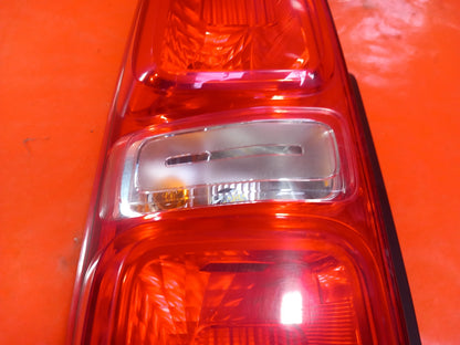 ✅2020 Vauxhall Vivaro 2900 Dynamic Rear Left Tail Light 9808243180 Warranty A380 - Image 4