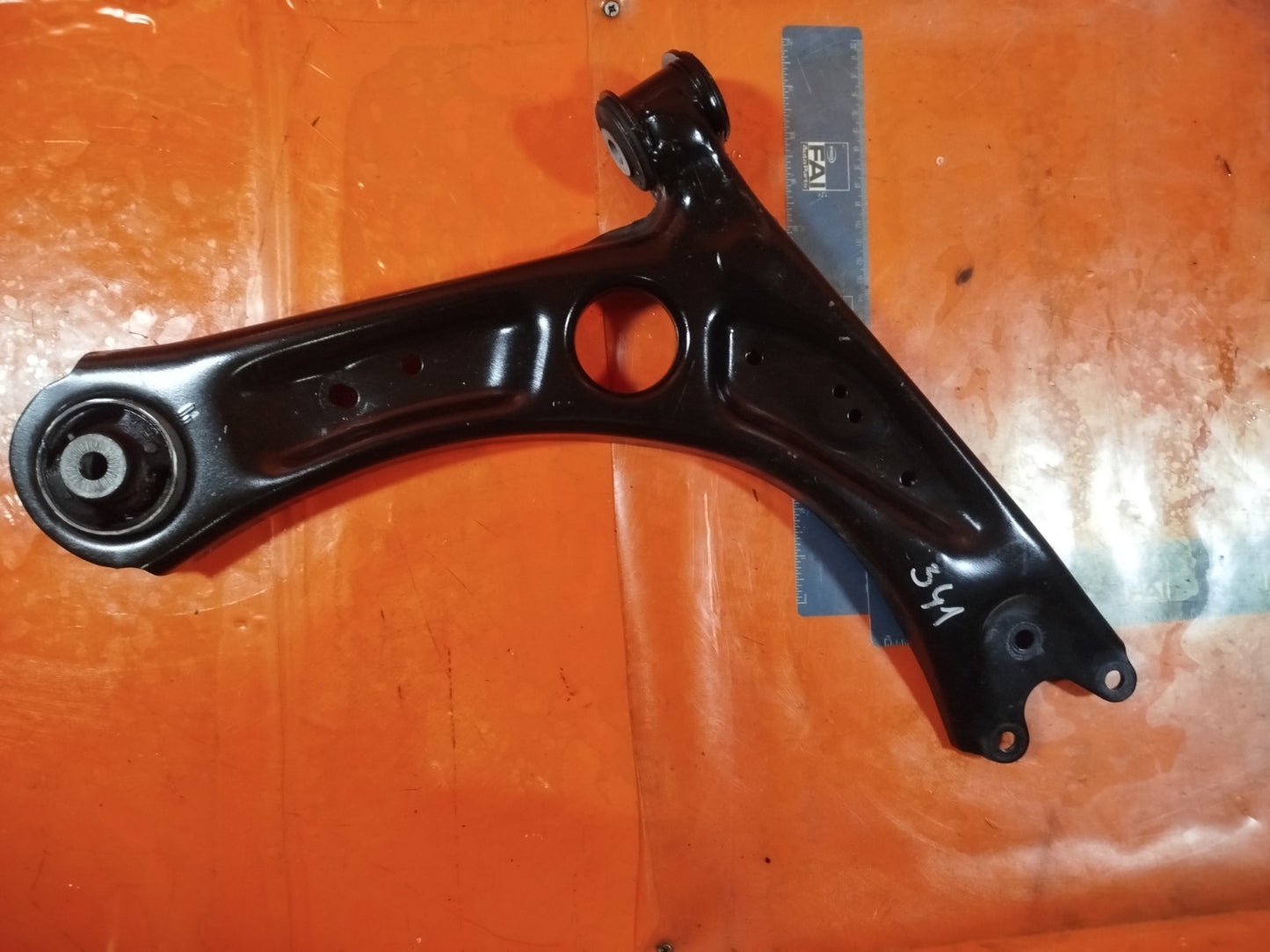 ✅FORD GRAND TOURNEO CONNECT VW CADDY 2024 FRONT RIGHT LOWER SUSPENSION ARM - Image 1