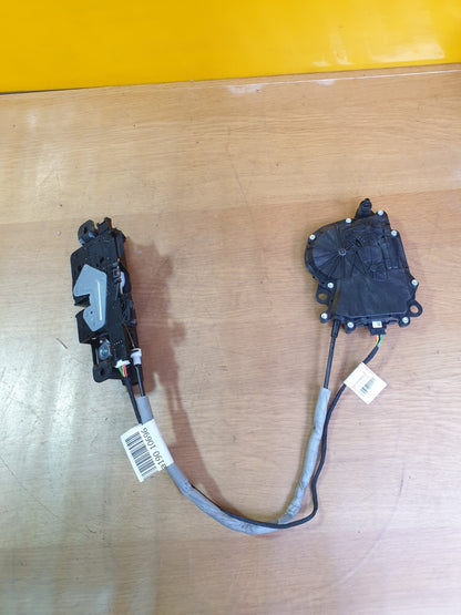 ✅BMW I4 G26 E-DRIVE 40M SPORT 2023 TAILGATE BOOT LOCK C87536-102 Warranty A190 - Image 3