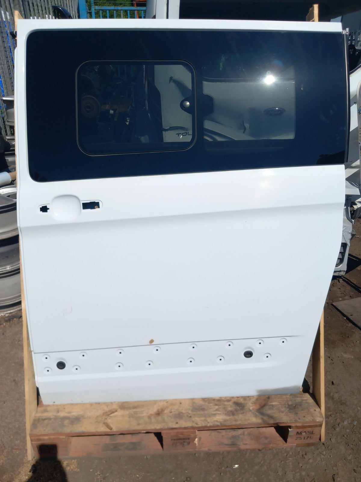 Ford Tourneo Custom 2.0 Diesel 2017 Left Sliding Door Bare White Warranty A359 - Image 1