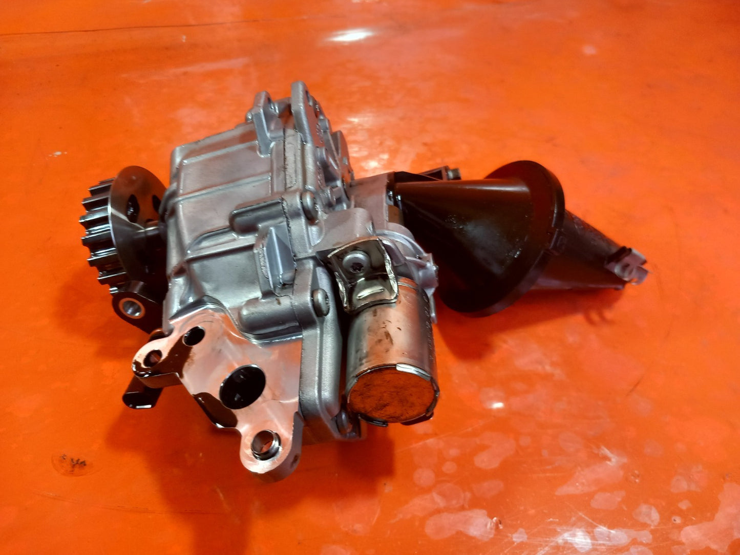 2020 Ford Tourneo Custom 320 2.0 Diesel  Engine Oil Pump 7112821 Warranty A161 - Image 9