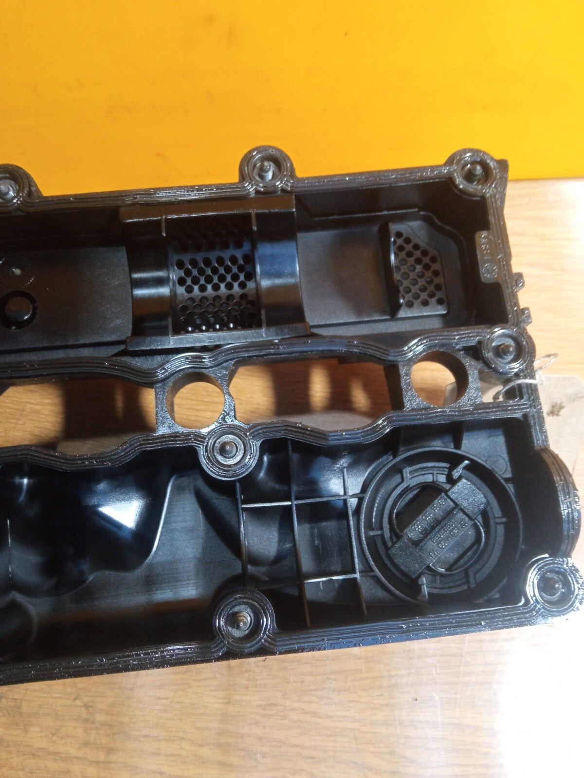 ✅MERCEDES W212 E300 2.1 DIESEL 2014 ENGINE ROCKER COVER HYBRID A6510107043 A115 - Image 12