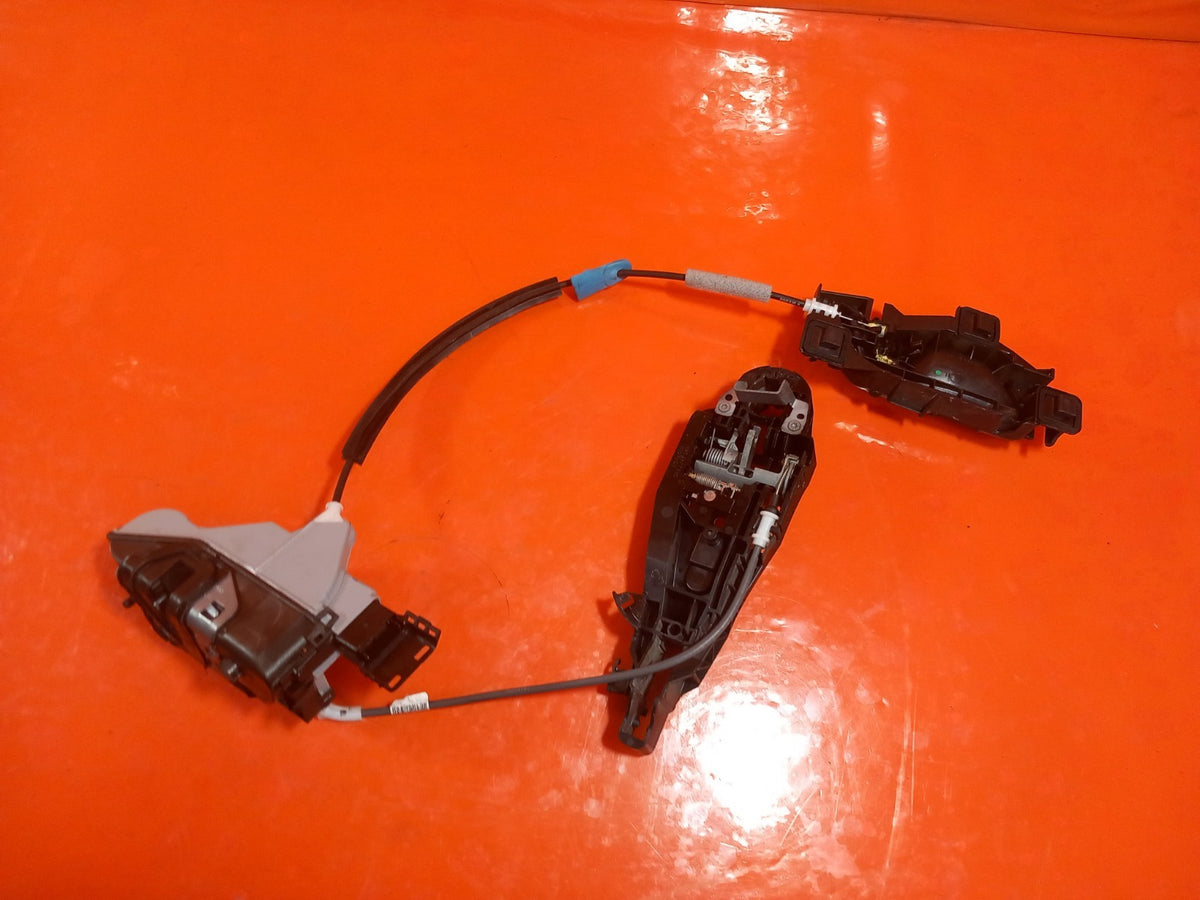 Vauxhall Combo MK4 1.5 Diesel 2020 Front Left Door Lock P1008924A00 A414 - Image 7