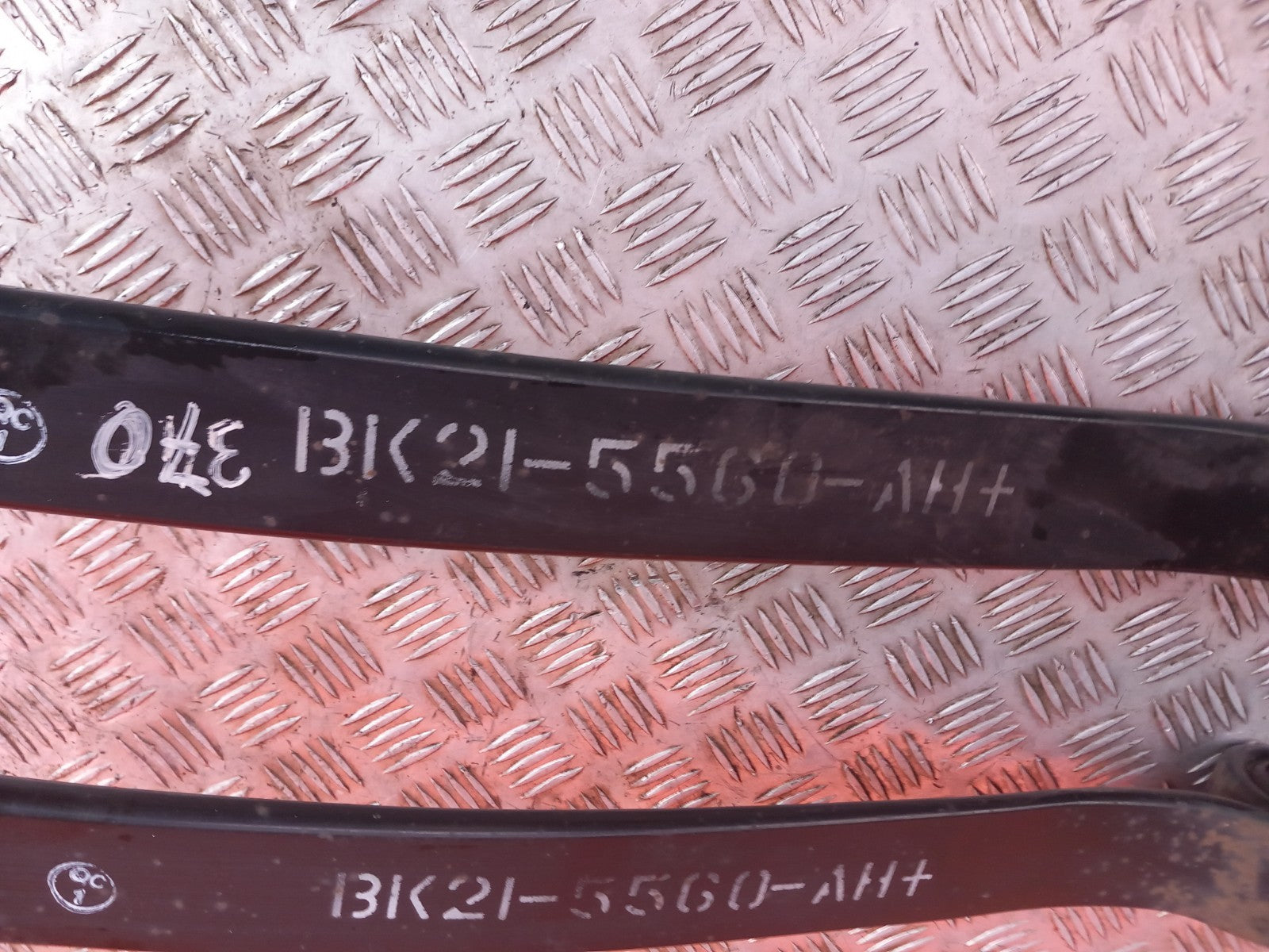 Ford Transit Custom 2.0 Diesel 2021 Rear Leaf Springs Pair BK215560AH Warranty - Image 9