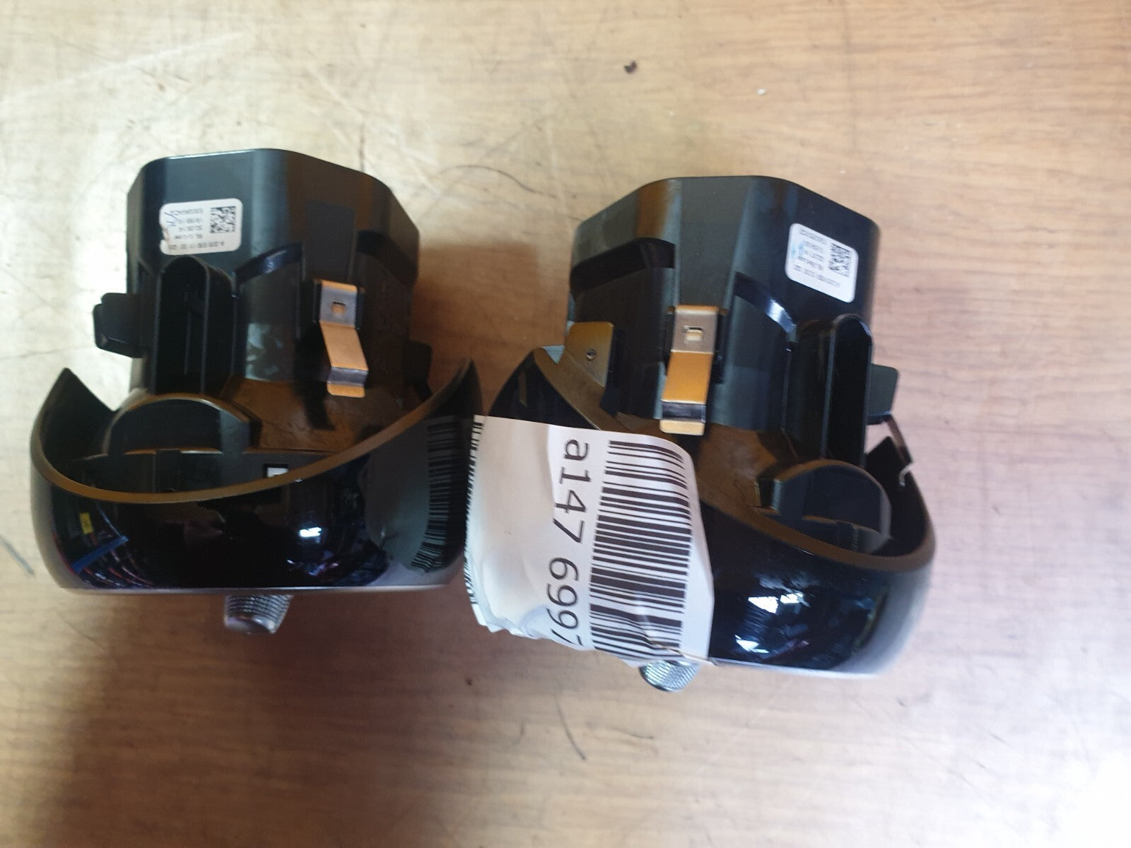 ✅Mercedes C Class W205 2014 Dashboard Air Vent Pair Left & Right A2058301200 - Image 4