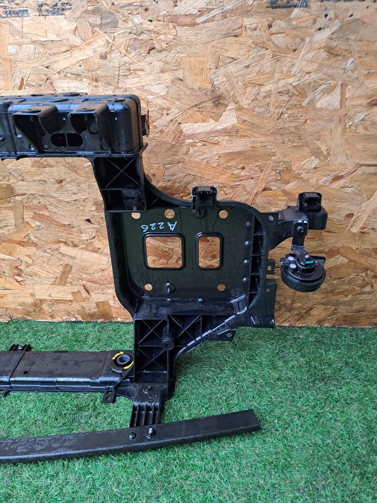 Hyundai Ioniq 5 Namsan 2024 Slam Panel Frame Centre Part 64101-GI000 86571-GI000 - Image 5