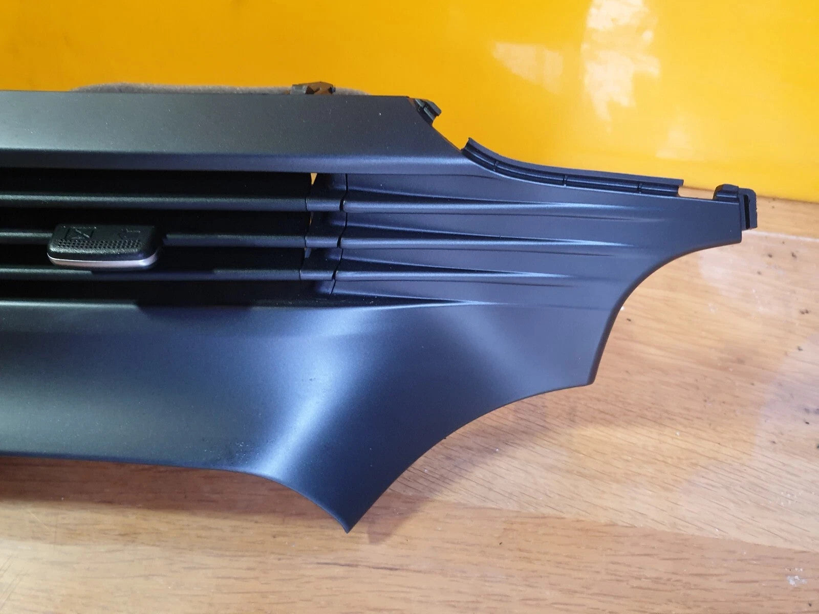 ebay-src:https://i.ebayimg.com/00/s/mtiwmfgxnjaw/z/bp4aaeswhnfqfxuh/$_57.jpg