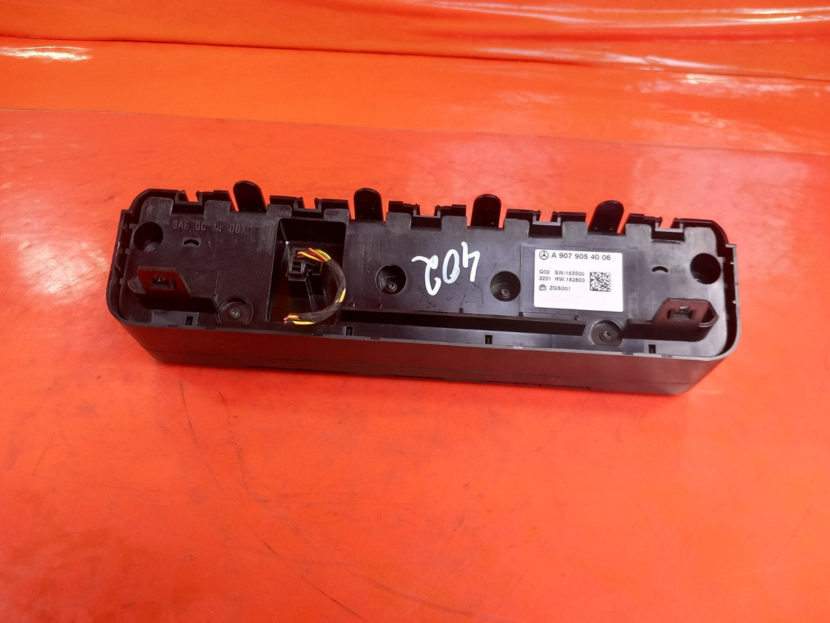 ebay-src:https://i.ebayimg.com/00/s/mtiwmfgxnjaw/z/3h8aaesw-klqer8m/$_57.jpg