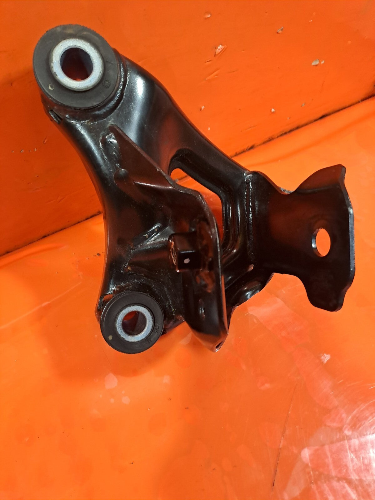 ✅2018-2025 TESLA MODEL 3 LEFT ENGINE BRACKET HOLDER 1110233-00-C + WARRANTY A241 - Image 2