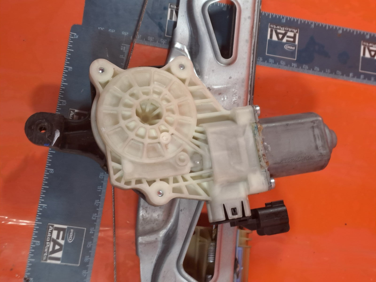 ✅FORD TRANSIT CUSTOM 2.0 DIESEL 2022 FRONT LEFT WINDOW REGULATOR BK21V23201BD - Image 3