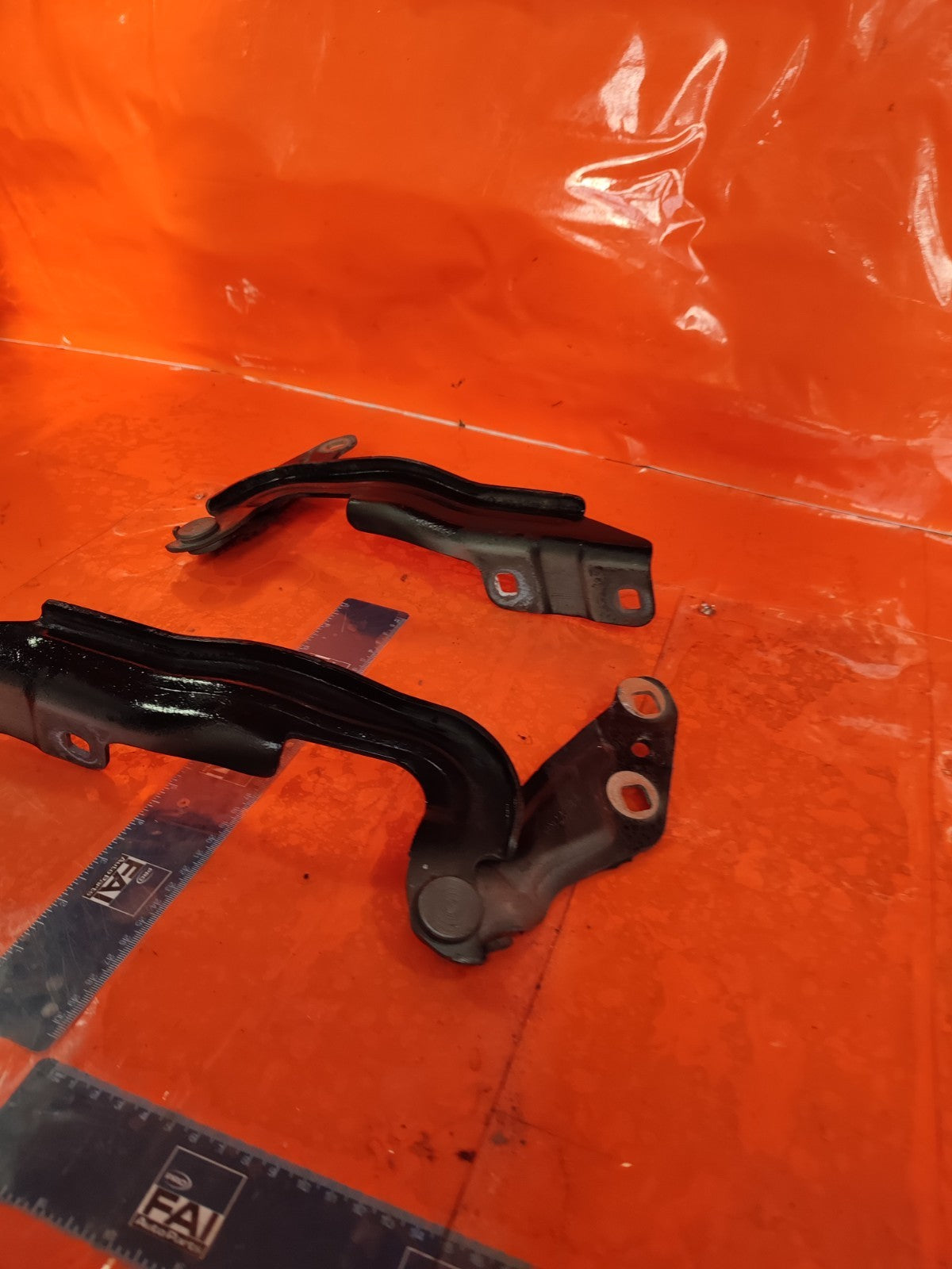 ✅2018 FORD GALAXY ZETEC BONNET HINGE PAIR EM2B-R16800-BA + WARRANTY A301 - Image 10