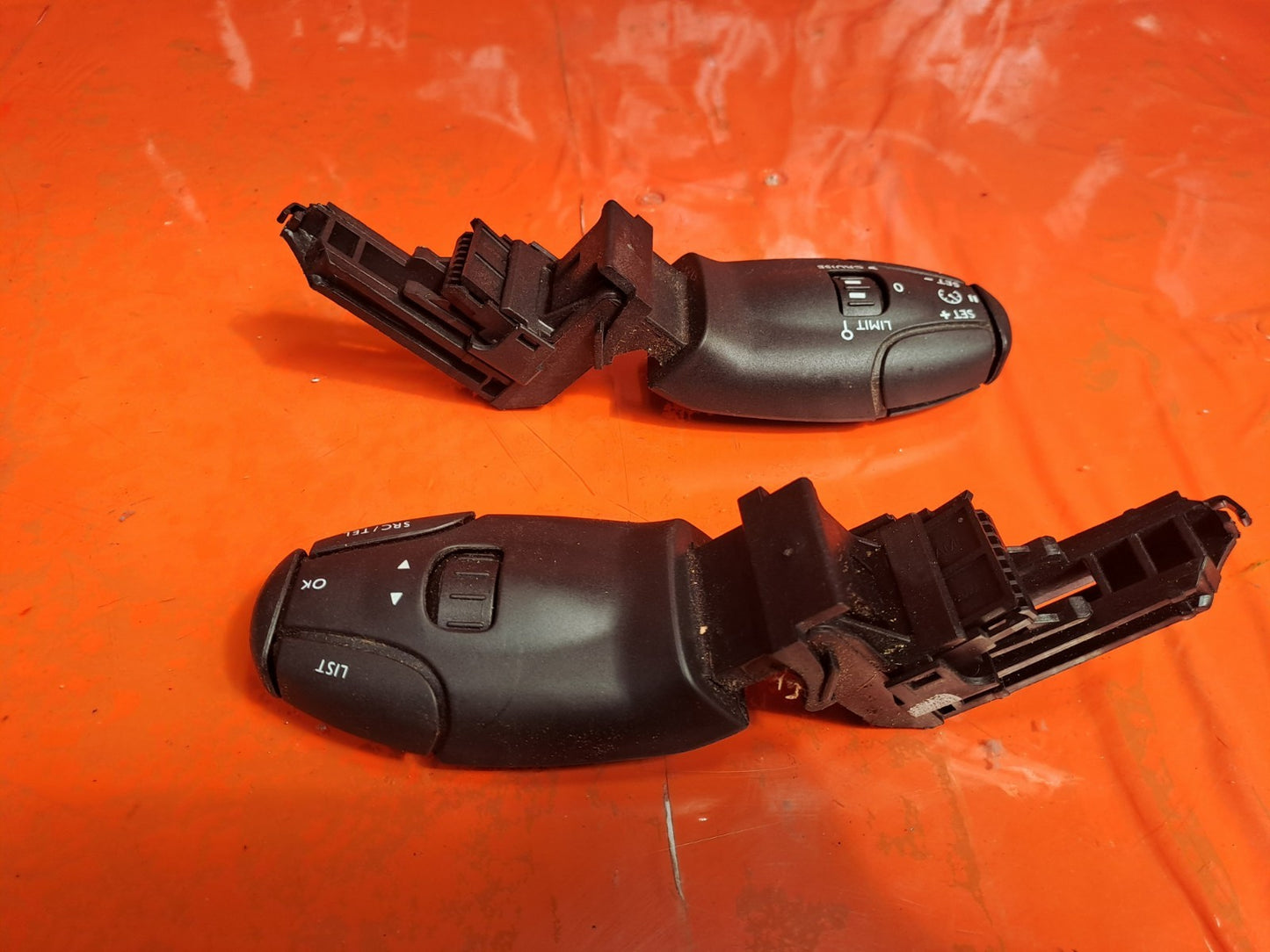 ✅Citroen Berlingo 650 1.5 Diesel 2020 Cruise Control Wiper & Audio Control Stalk - Image 5