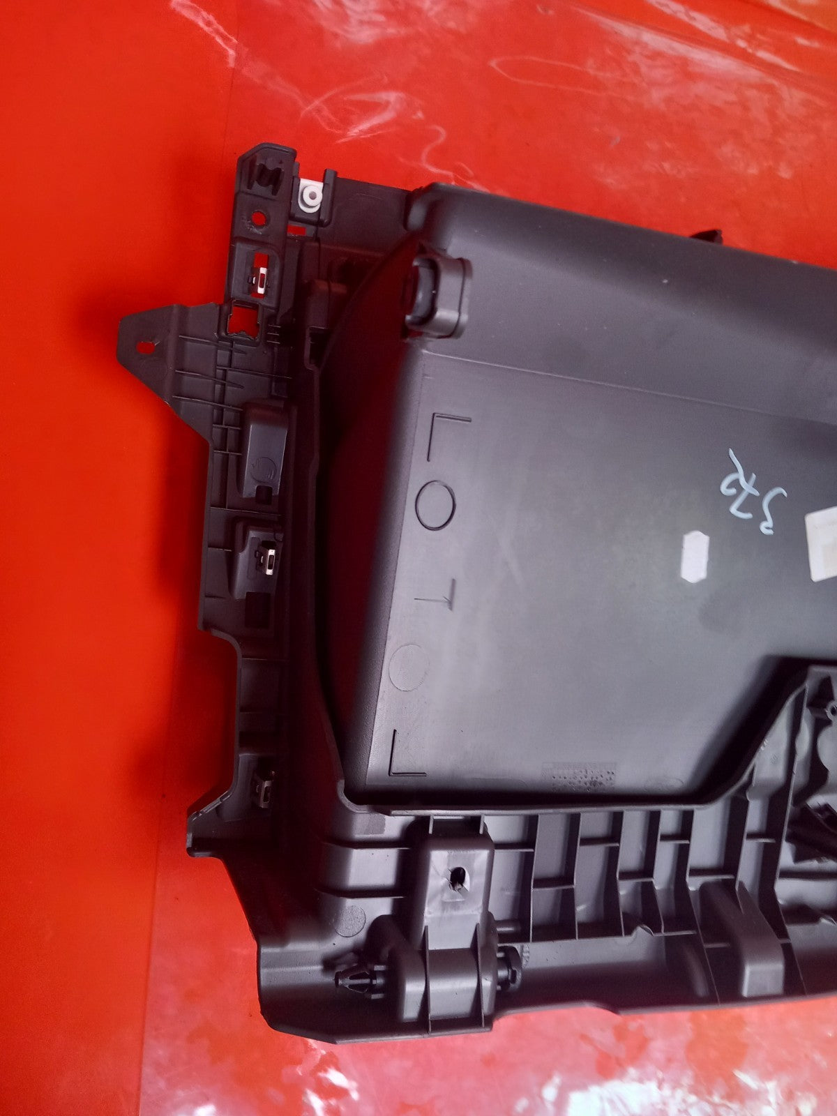 Ford Transit Custom 2.0 Diesel 2021 Glove Box Compartment JK21V06010BH Warranty  - Image 9