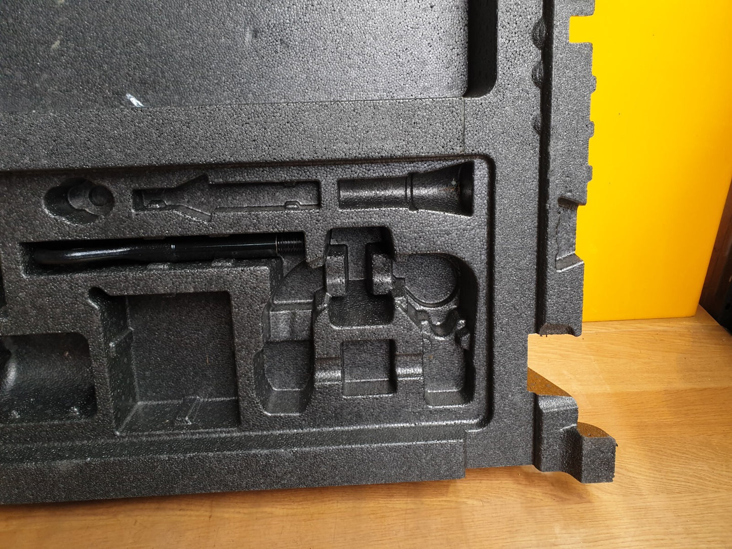✅2022 RANGE ROVER EVOQUE L551 REAR TOOL BOX L8D219G381AC + WARRANTY A169 - Image 4