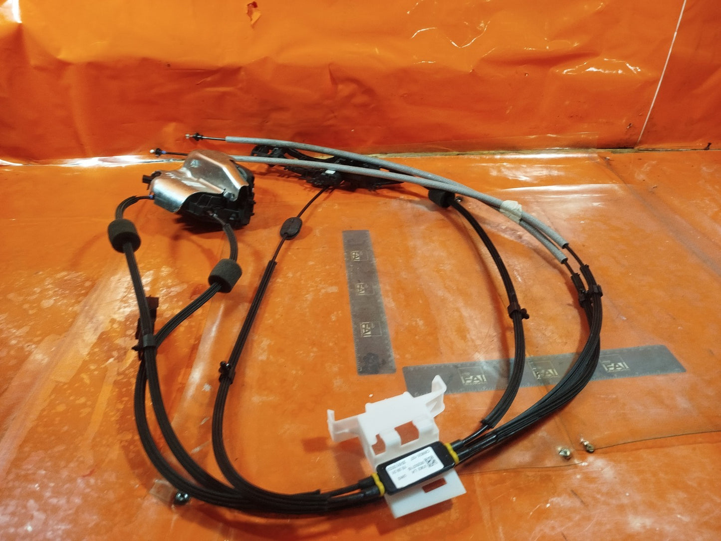✅FORD TRANSIT CUSTOM 2.0 DIESEL 2023 LEFT SIDE SLIDING DOOR LOCK KK21V264A01CM - Image 5