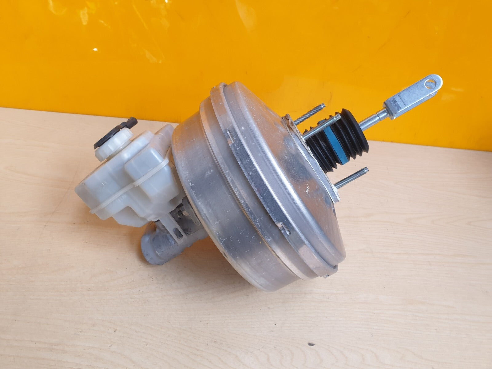 ebay-src:https://i.ebayimg.com/00/s/mtiwmfgxnjaw/z/5gcaaoswihbkwnoc/$_57.jpg
