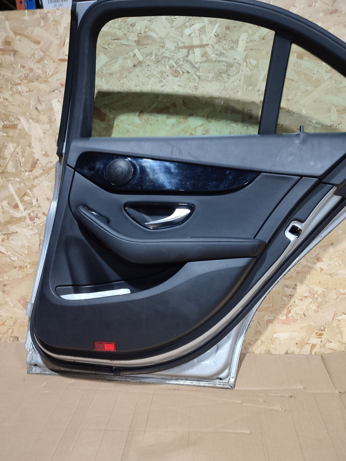 ✅2016 Mercedes C Class W205 Rear Right Driver Side Door Silver (775) A123 - Image 12
