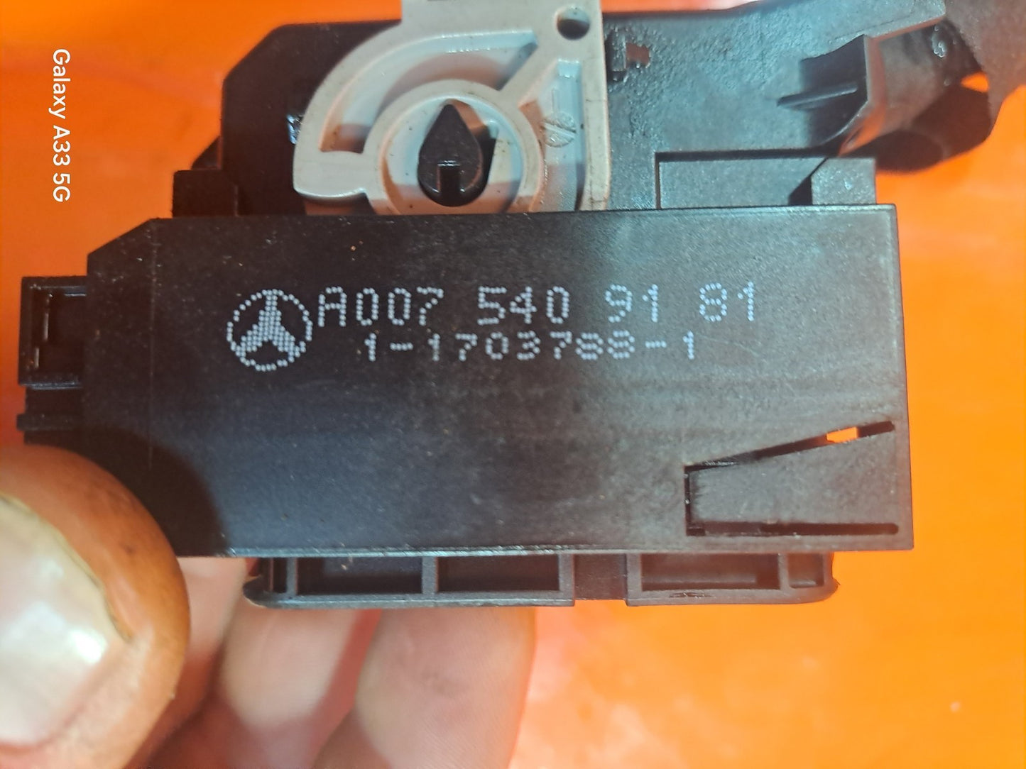 ebay-src:https://i.ebayimg.com/00/s/mtiwmfgxnjaw/z/j3saaeswpq1o9p3x/$_57.jpg