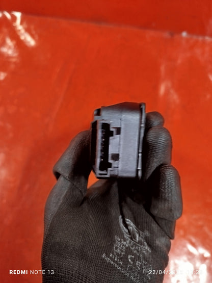 ✅AUDI Q5 S LINE 2.0 PETROL 2012 TAILGATE BOOT LOCK MECHANISM 4F9827383E Warranty - Image 11