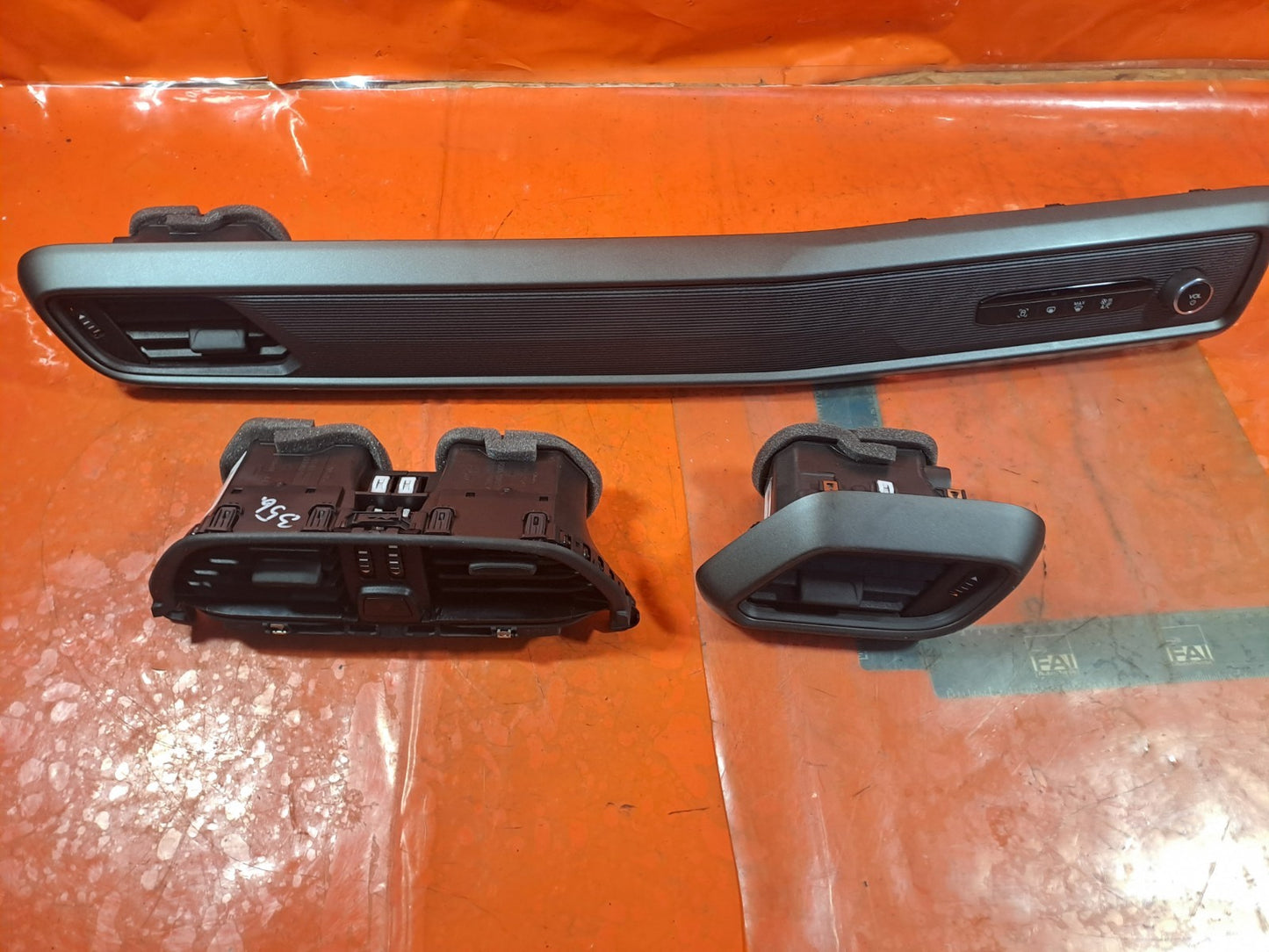 ebay-src:https://i.ebayimg.com/00/s/mtiwmfgxnjaw/z/cxoaaeswkkzpound/$_57.jpg