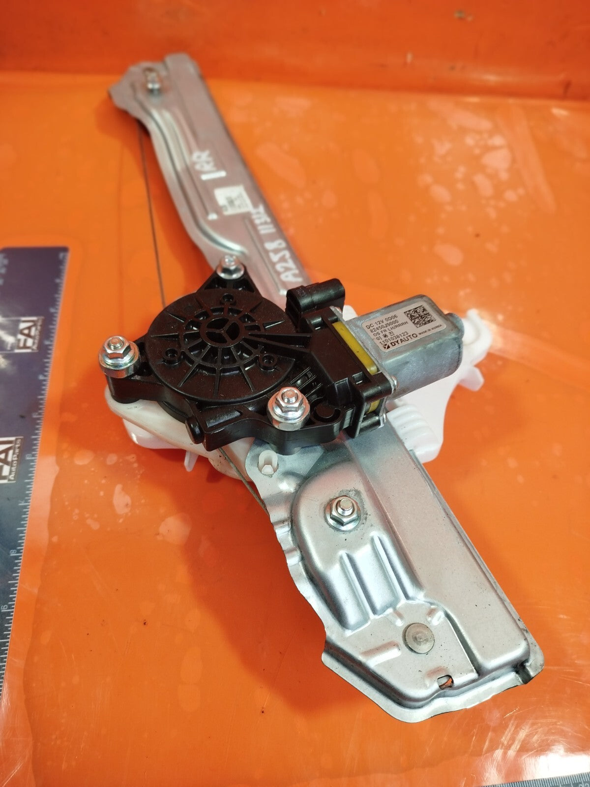 ✅2019 HYUNDAI KONA 1.0P WINDOW MOTOR REGULATOR REAR RIGHT 83402-J9000 + WARRANTY - Image 2