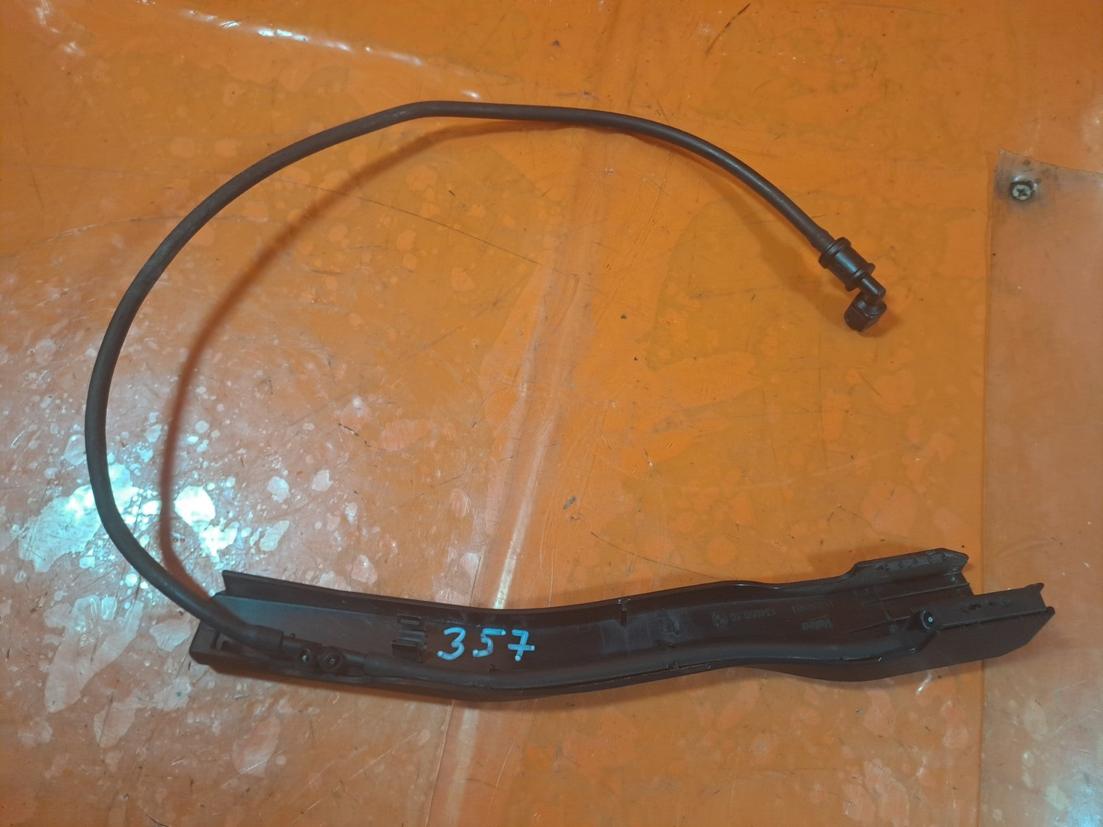 ebay-src:https://i.ebayimg.com/00/s/mtiwmfgxnjaw/z/dbeaaeswo2xpqwq9/$_57.jpg