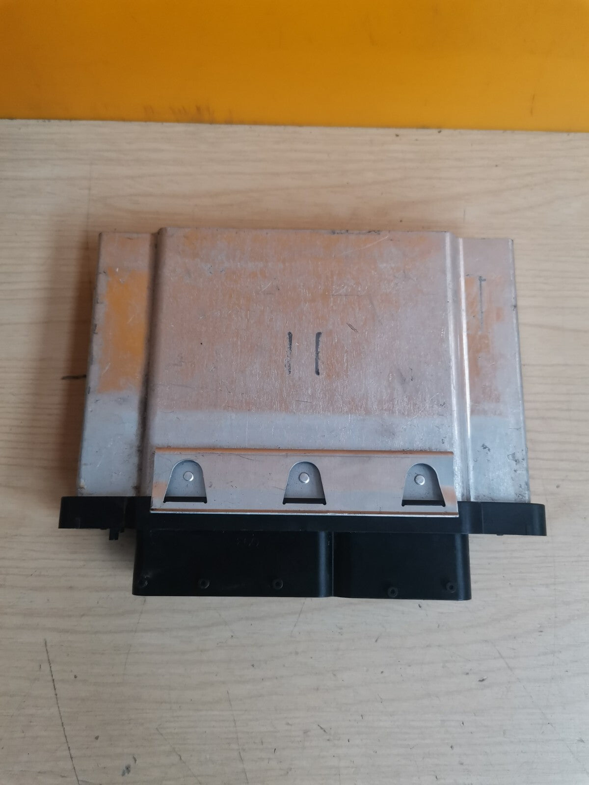 VW AUDI SEAT SKODA 2016-2020 ENGINE CONTROL UNIT ECU 04E907309AF X00 - Image 1