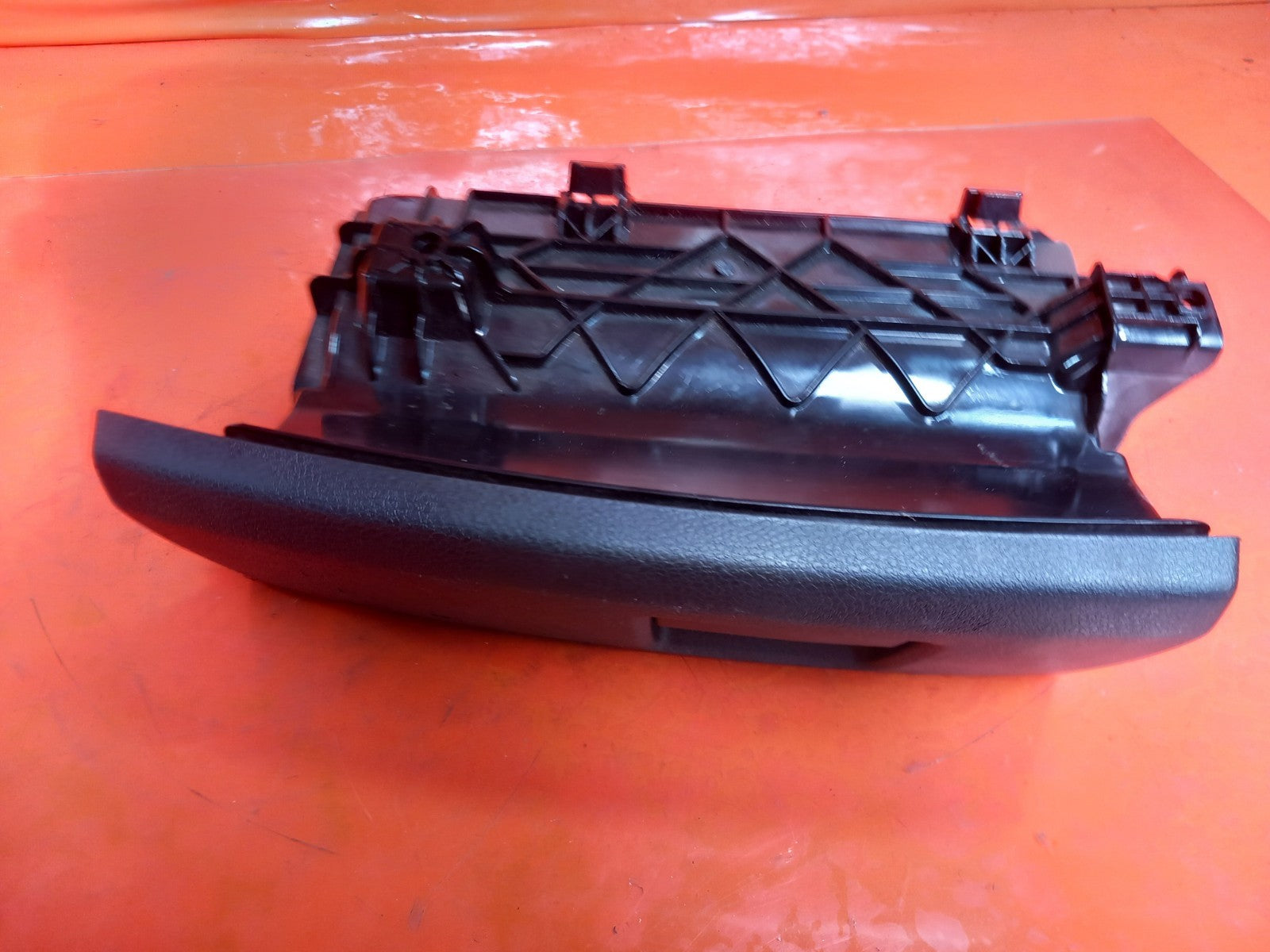 Audi A3 E-Tron 1.4 Petrol 2015 Dashboard Storage Compartment 8V0881578 Warranty  - Image 11