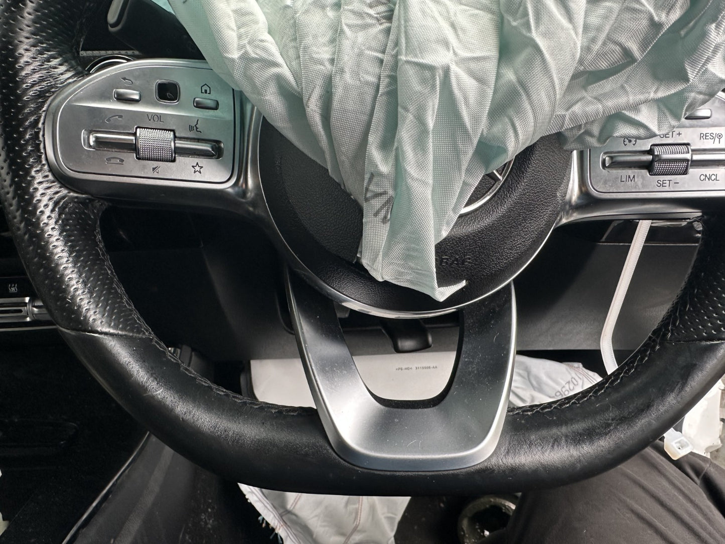 ✅2022 Mercedes CLA W118 AMG Line Steering Wheel A0004604602 + Warranty A374 - Image 3