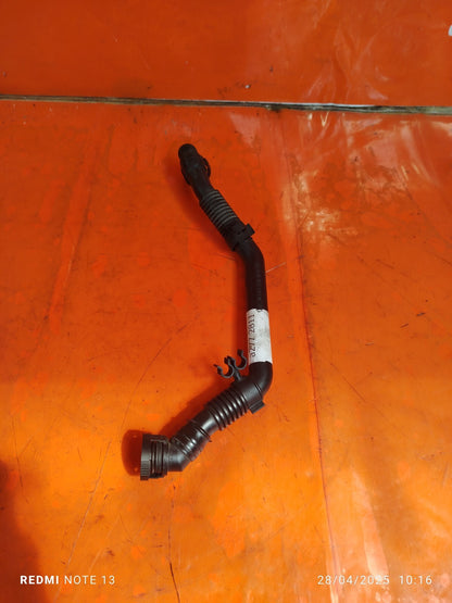 ✅VW CRAFTER CR35 2.0 DIESEL 2017 AIR INTAKE BREATHER PIPE HOSE 03L103493N A277 - Image 2