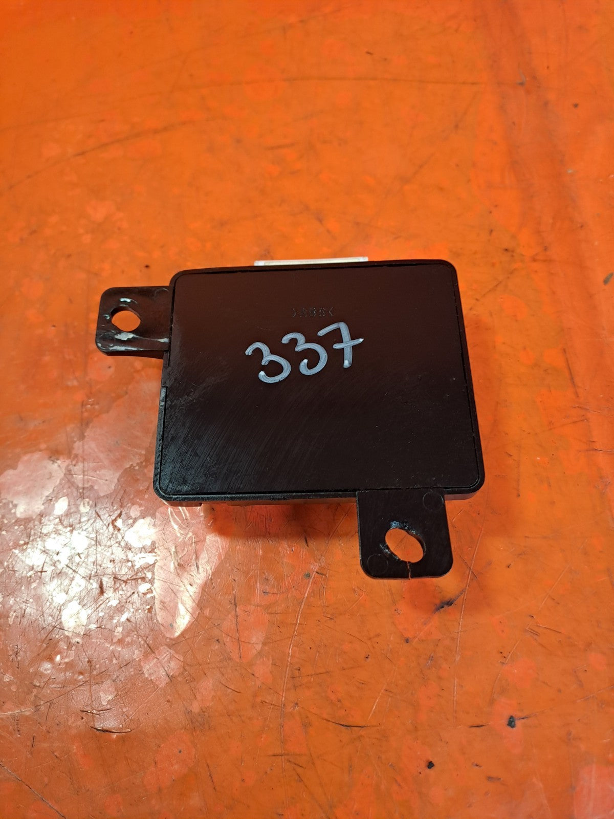 ✅SSANGYONG KORANDO 2.2 DIESEL 2015 PARKING SENSOR CONTROL MODULE 8662034000 A337 - Image 2