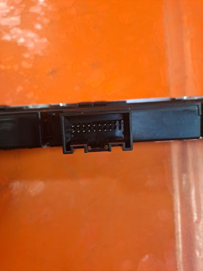 ebay-src:https://i.ebayimg.com/00/s/mtywmfgxmjaw/z/jwoaaesw9ojpacpr/$_57.jpg