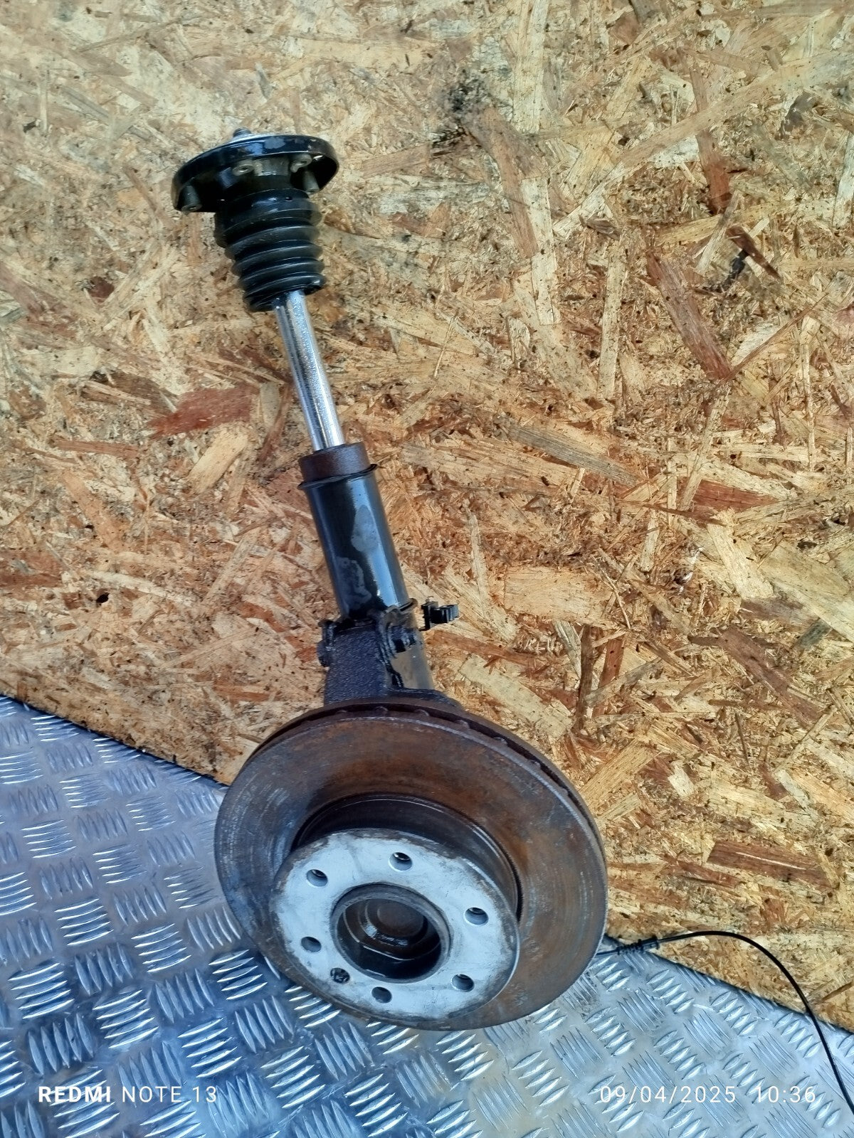 ✅Volkswagen Crafter Cr35 2015 2.0 Diesel Front Left Suspension Leg Hub Warranty - Image 1