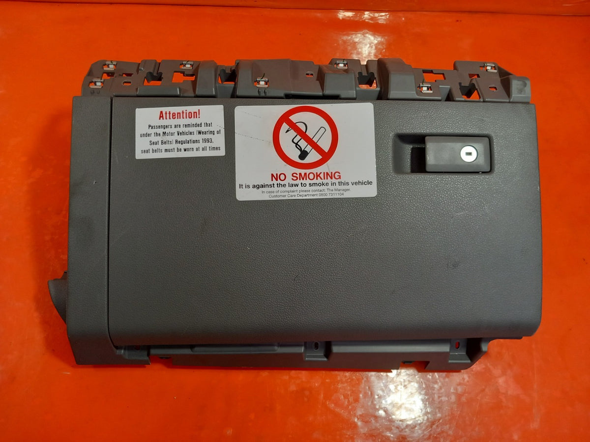 ebay-src:https://i.ebayimg.com/00/s/mtiwmfgxnjaw/z/4aqaaeswcivqzc82/$_57.jpg