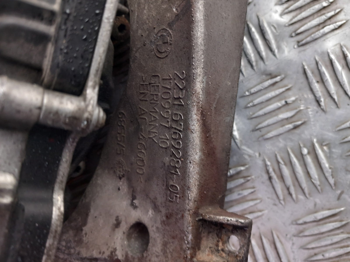 2013 BMW 3 Series F30 Transfer Case Box 8643153 Warranty A395 - Image 9