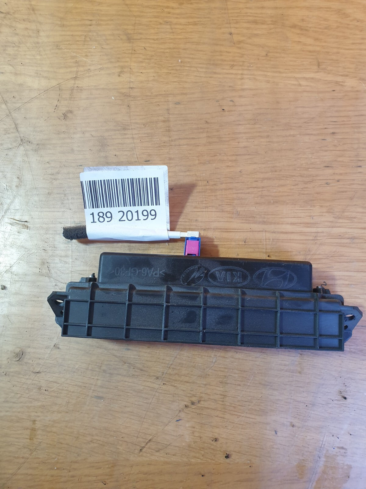 ✅2023 HYUNDAI I20 MK3 N LINE ANTENNA CONTROL MODULE UNIT ECU 96240Q0000 A189 - Image 1
