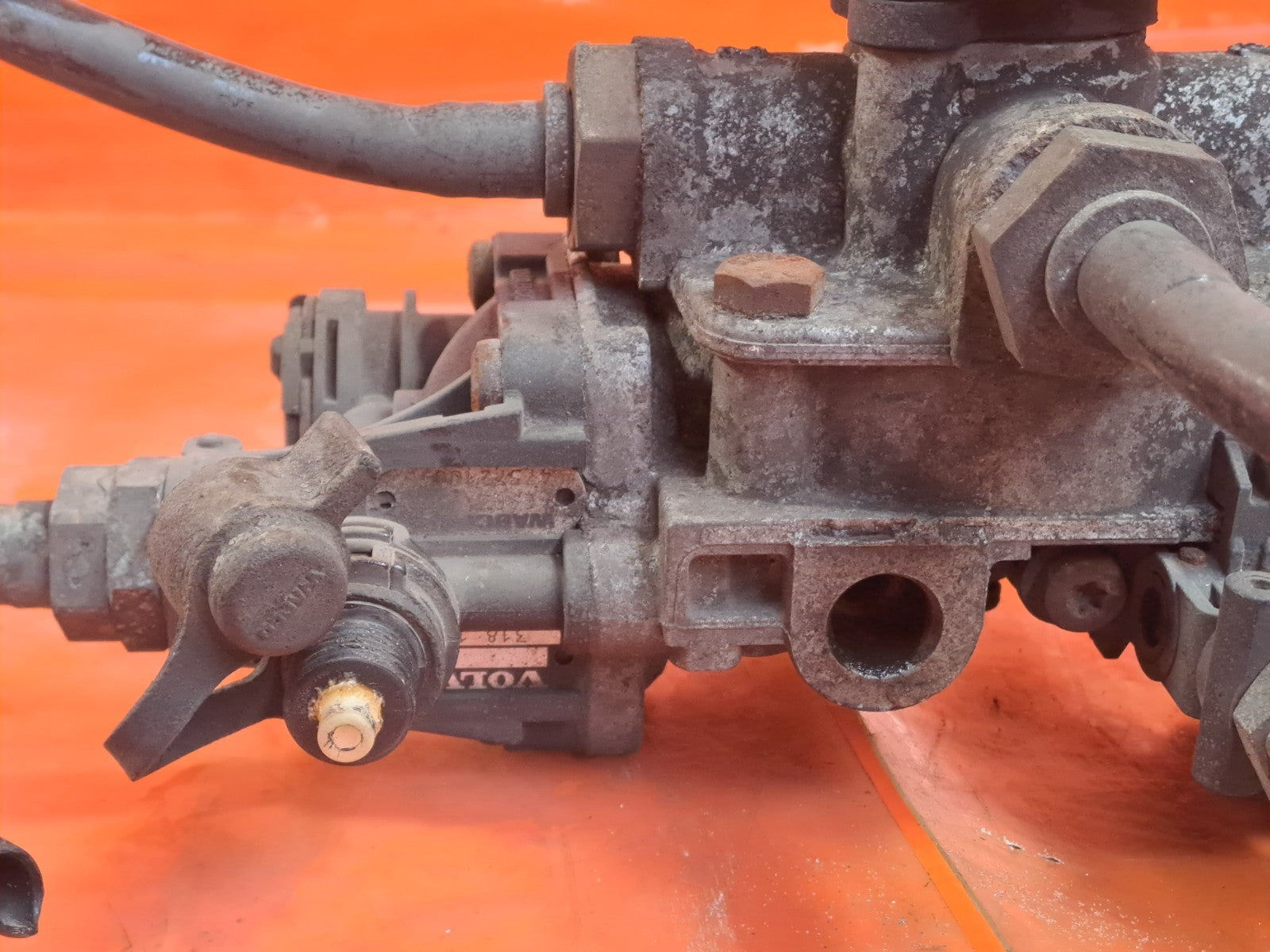 ✅2003 VOLVO FL 5.5D AUTOMATIC LOAD SENSING VALVE 3181315 + WARRANTY A324 - Image 7