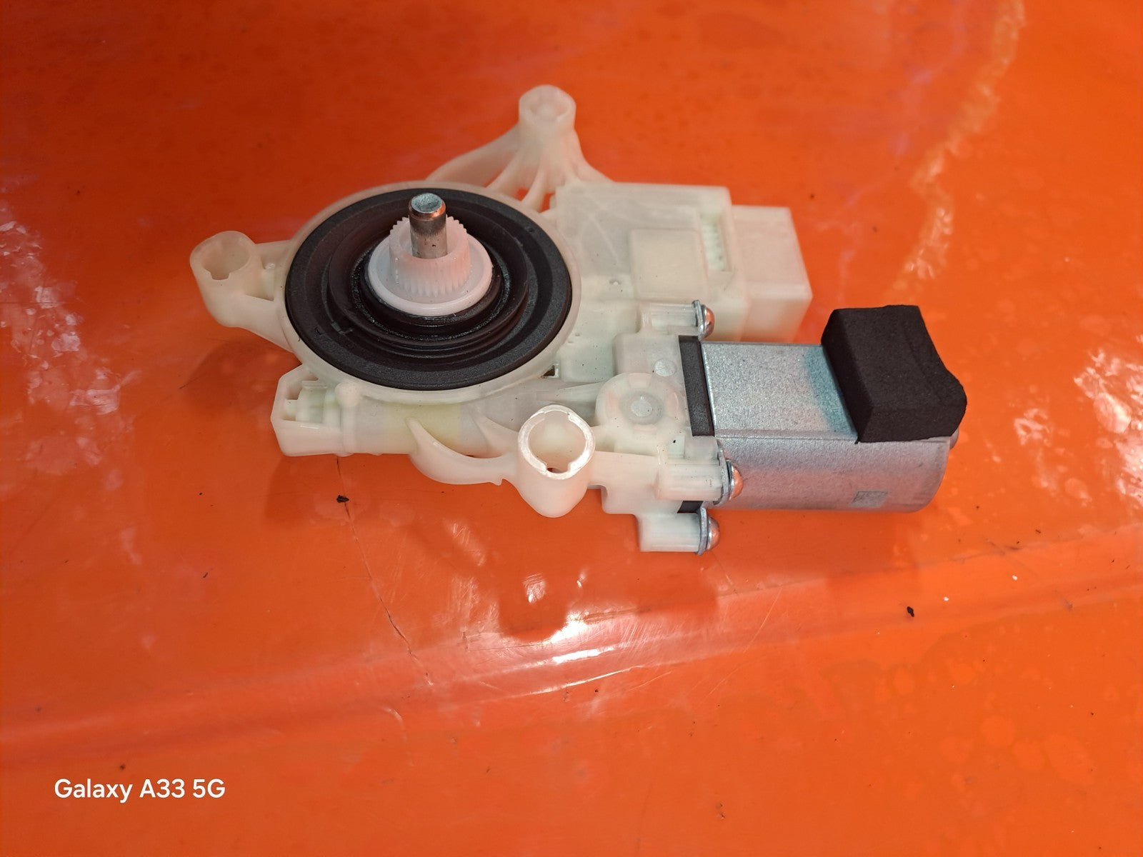✅BMW 330E G21 2.0 PETROL 2022 FRONT RIGHT WINDOW REGULATOR MOTOR 8495866 A305 - Image 5