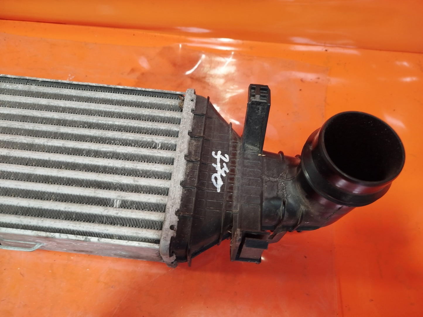 ✅Mercedes E300 W212 2.1 Diesel 2013 Intercooler Radiator A2045000200 Warranty - Image 5