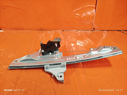 ebay-src:https://i.ebayimg.com/00/s/mtiwmfgxnjaw/z/6m8aaoswlcfn8jvr/$_57.jpg