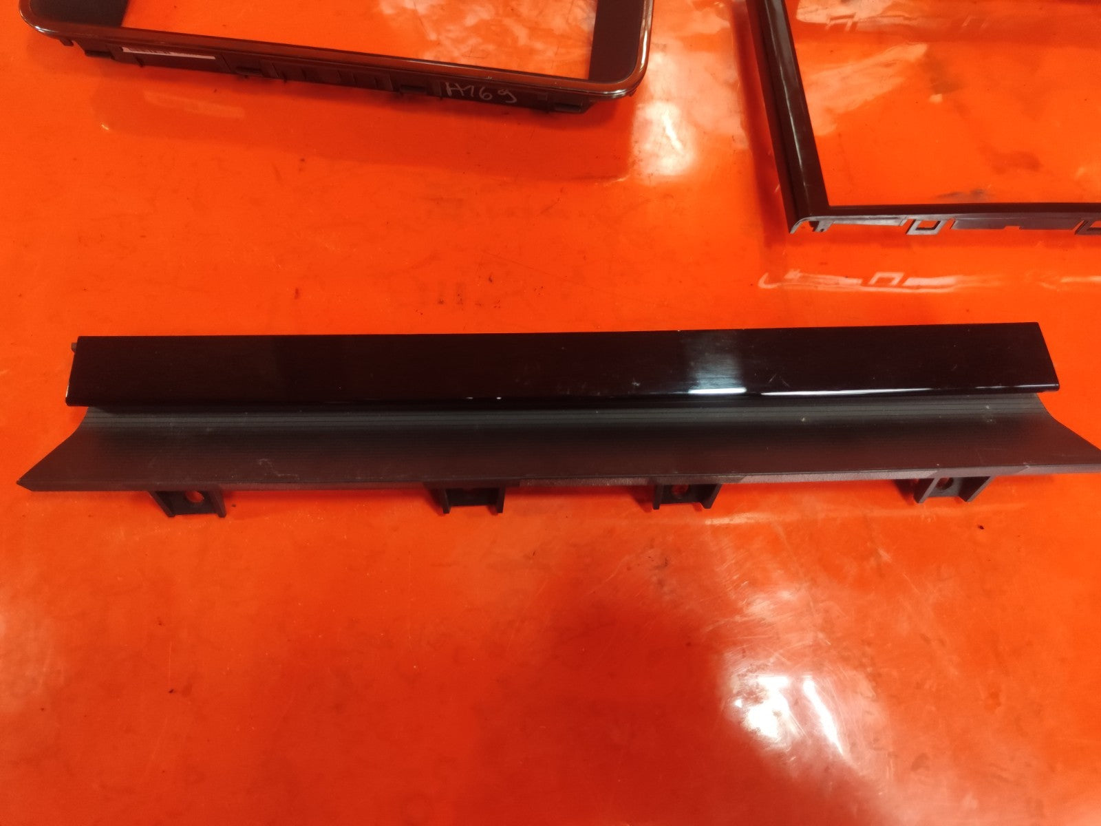 ✅2022 Range Rover Evoque L551 Trim Cover Black N8D2-044B78-BA + Warranty A169 - Image 9