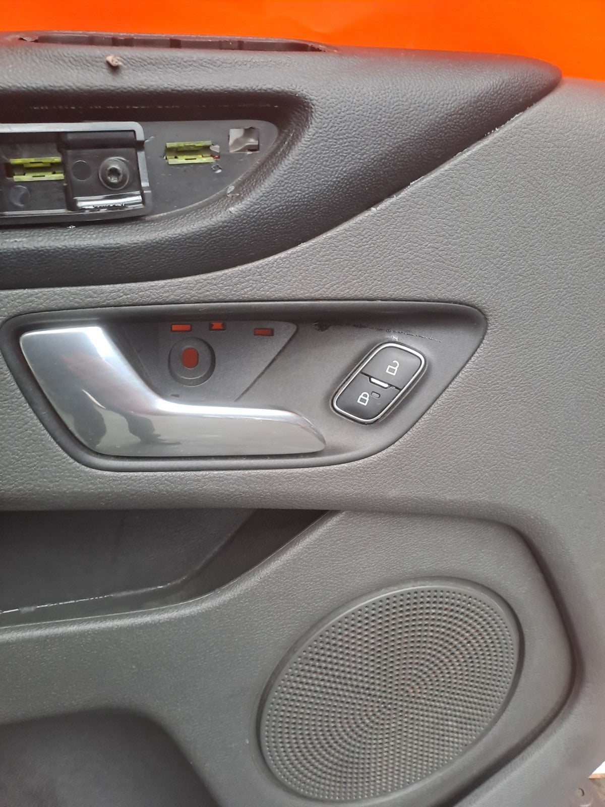 2023 Ford Transit Custom Front Left Door Card Warranty A404 - Image 5