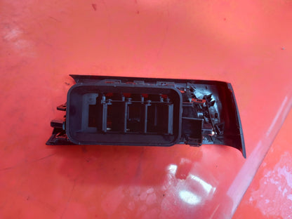 Renault Captur 1.6 Petrol 2023 Front Right Dashboard Air Vent 687605826R A392 - Image 8