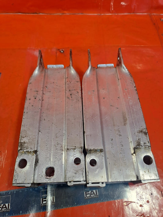 ✅2009 MERCEDES E CLASS W212 BUMPER REINFORCER FRONT PAIR A2126200595 + WARRANTY - Image 1